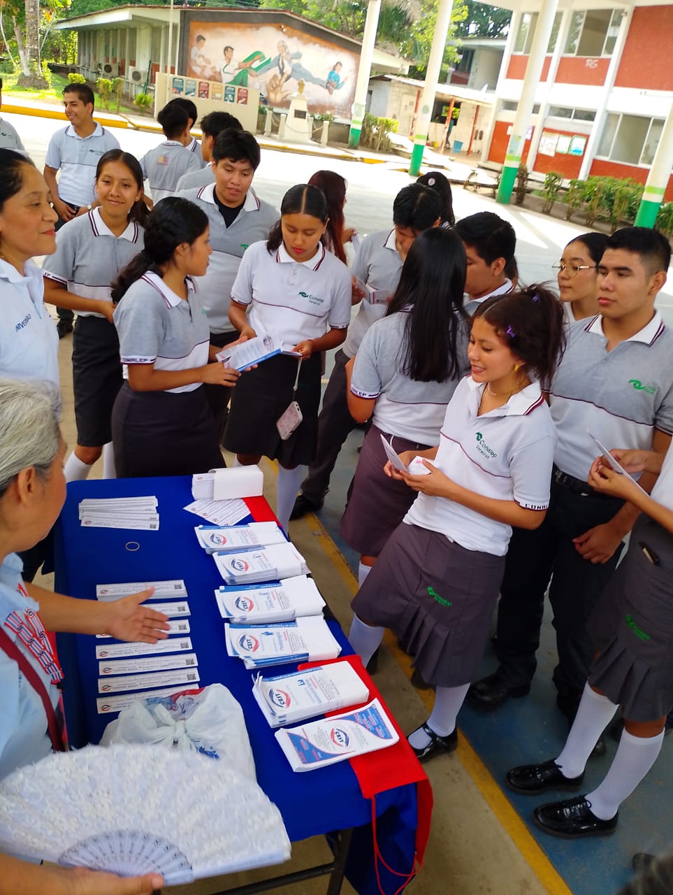 Estudiantes universitarios